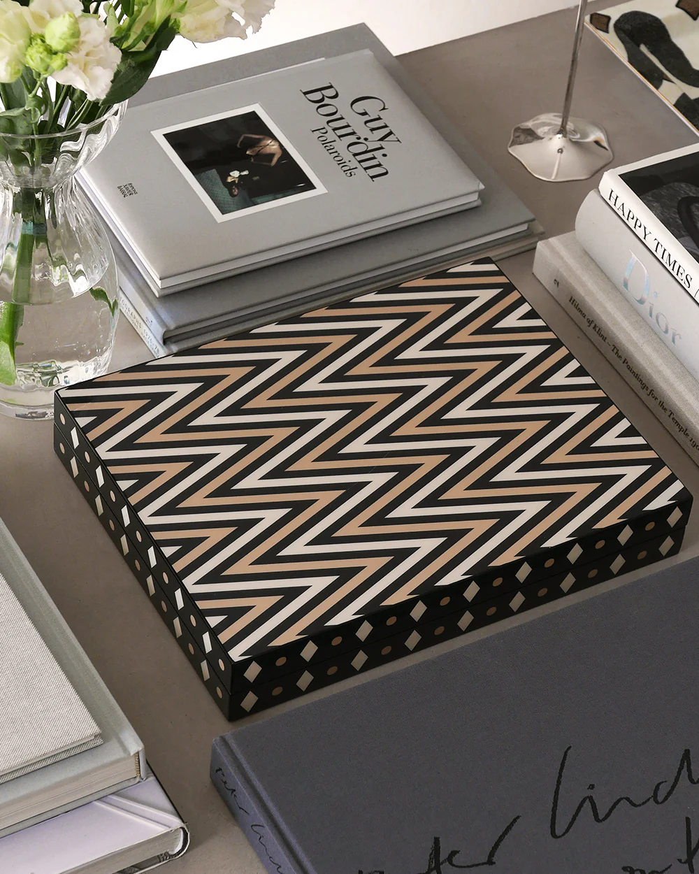 Lacquered Backgammon, Black - Image 4